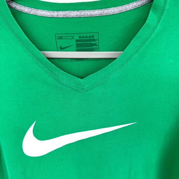 Nike | Vintage Big Swoosh Logo  | T-Shirt | Green | Size M - Picture 3 of 8